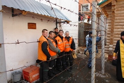 Водружение креста в СИЗО