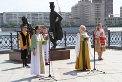 Животворящий русский язык