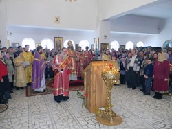 Воскресная литургия Архиерейским чином в п. Шелангер
