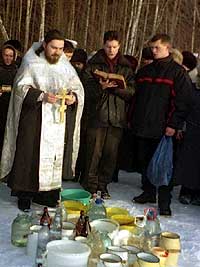 Великое освящение воды совершил клирик Свято-Никольского собора города Волжска священник Виталий Евсеев